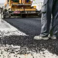 Асфалтират две улици в селата Левуново и Дамяница
