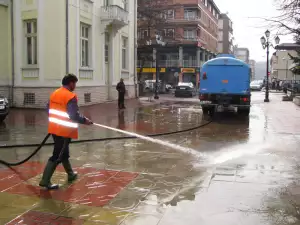 Пролетно почистване за Великден в Петрич