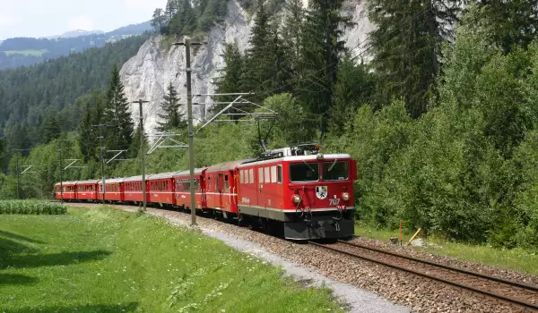 Без влакове между Крeсна и Черниче през лятото