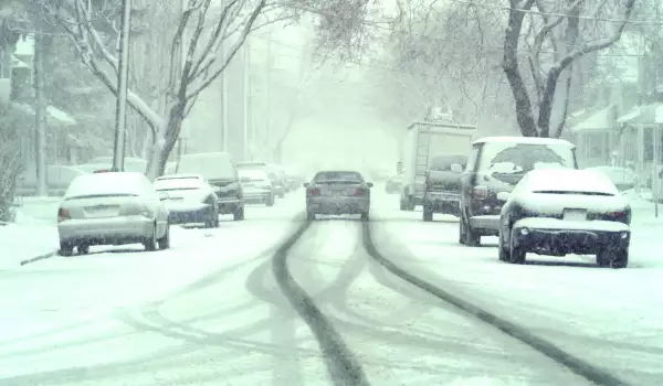 Две фирми ще извършват снегопочистването в Петрич